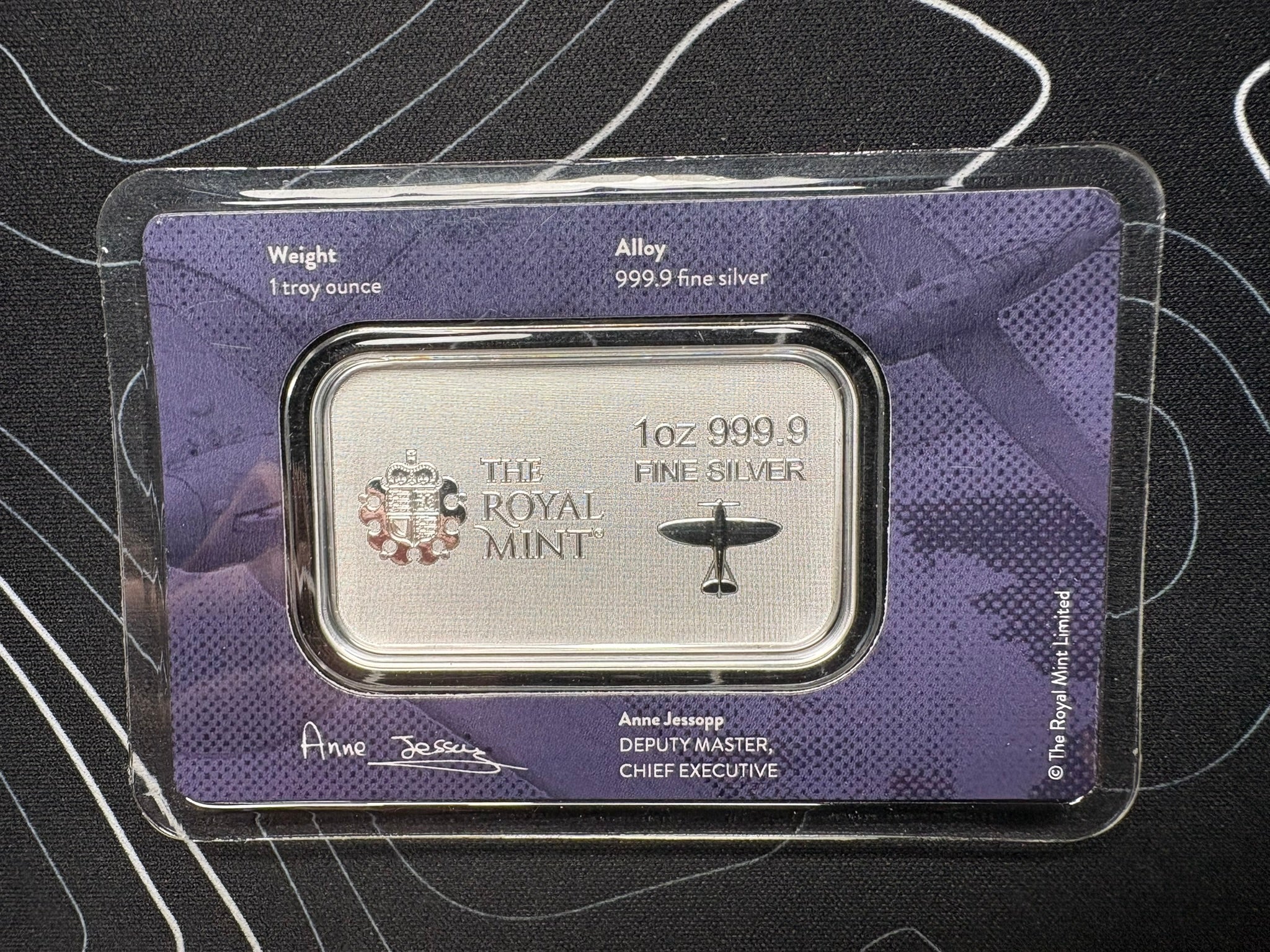 Royal Mint 1oz Silver Bar Battle of Britain – 999.9 Fine Silver Sealed in Assay