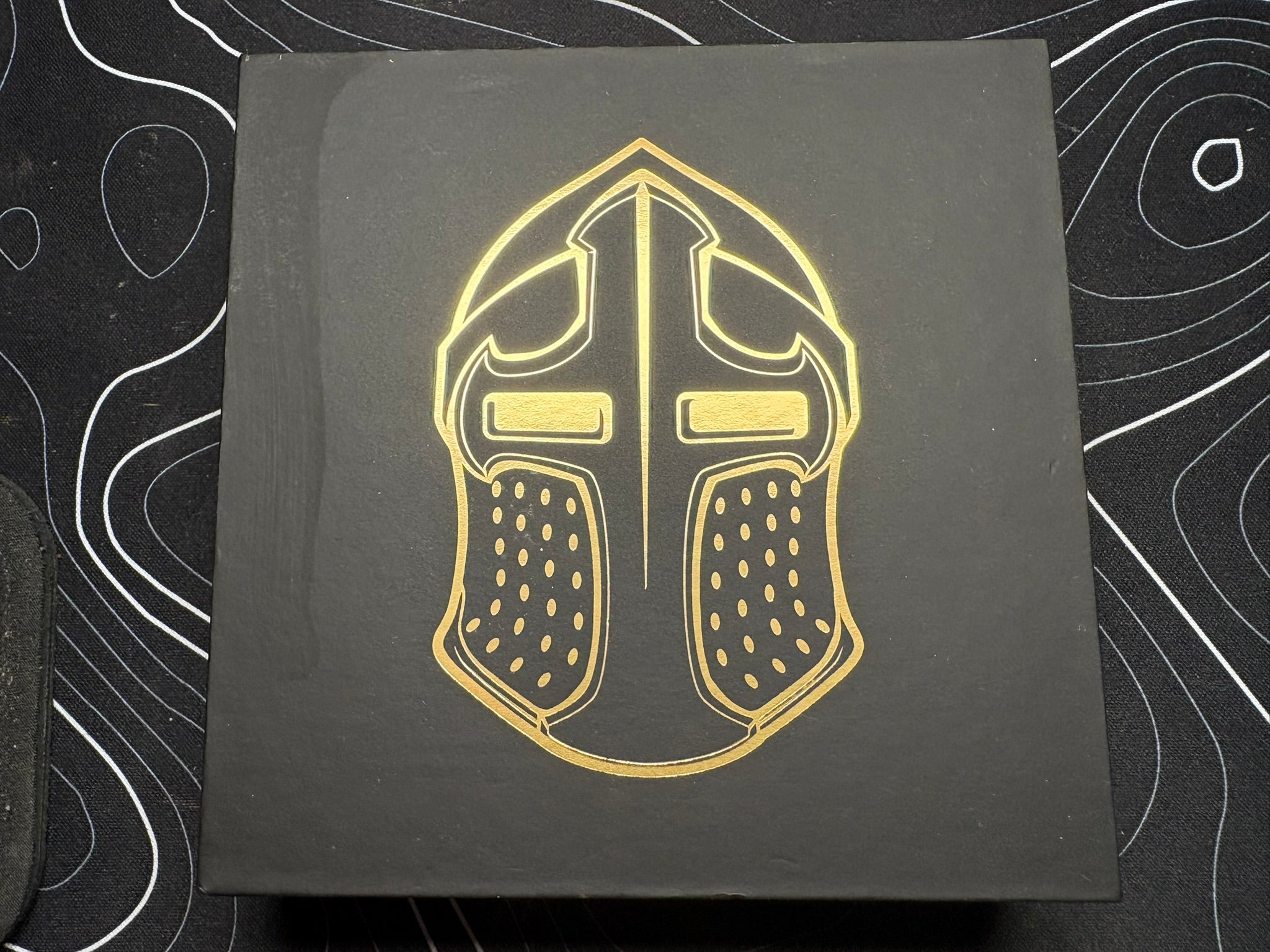 CRUSADER KNIGHT HELMET Ancient Warriors 2 Oz Silver 999 Coin 2$ Fiji 2022