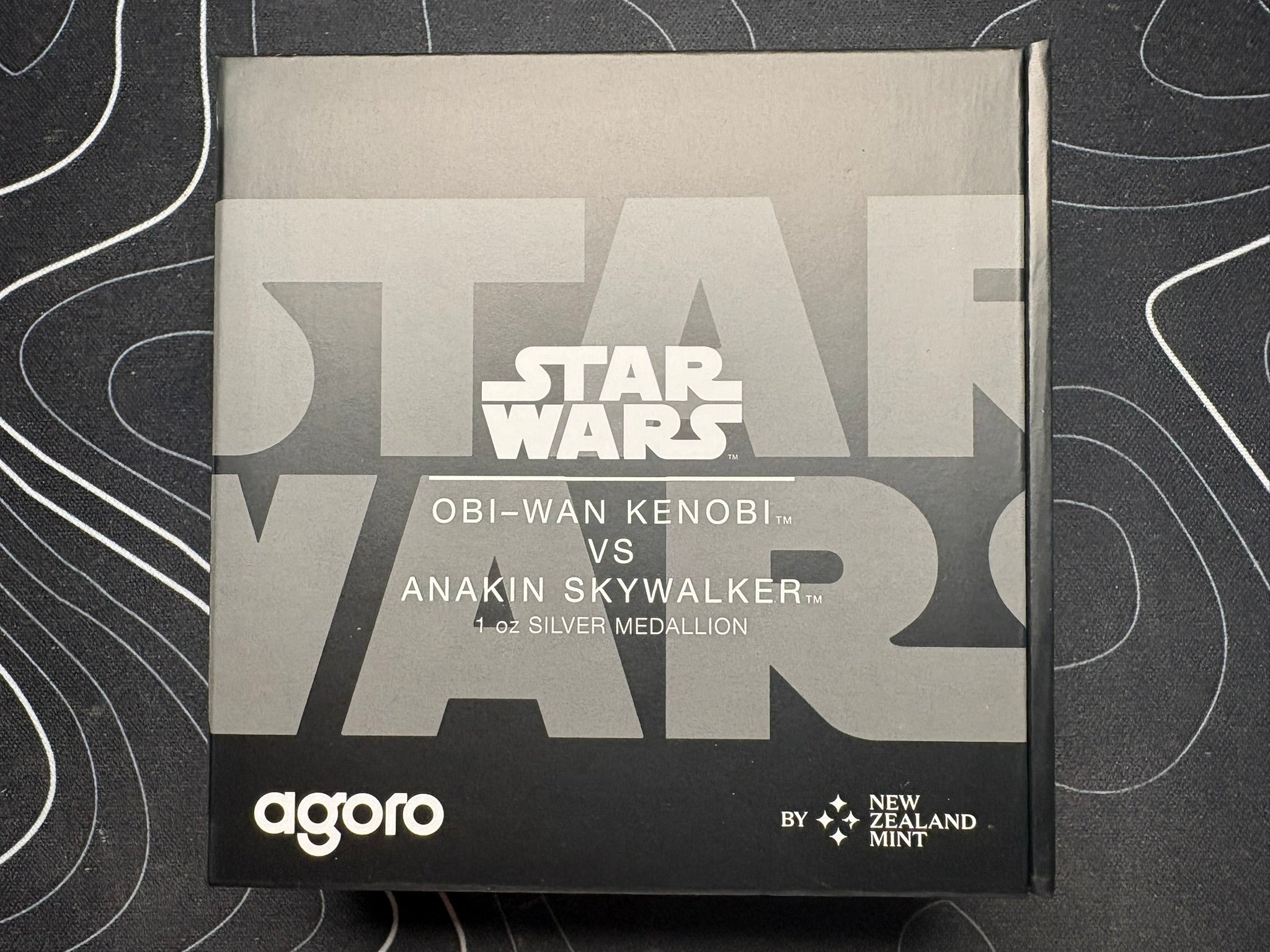 Star Wars™ Obi-Wan Kenobi™ VS Anakin Skywalker™ 1oz .999 Silver Medallion Coin