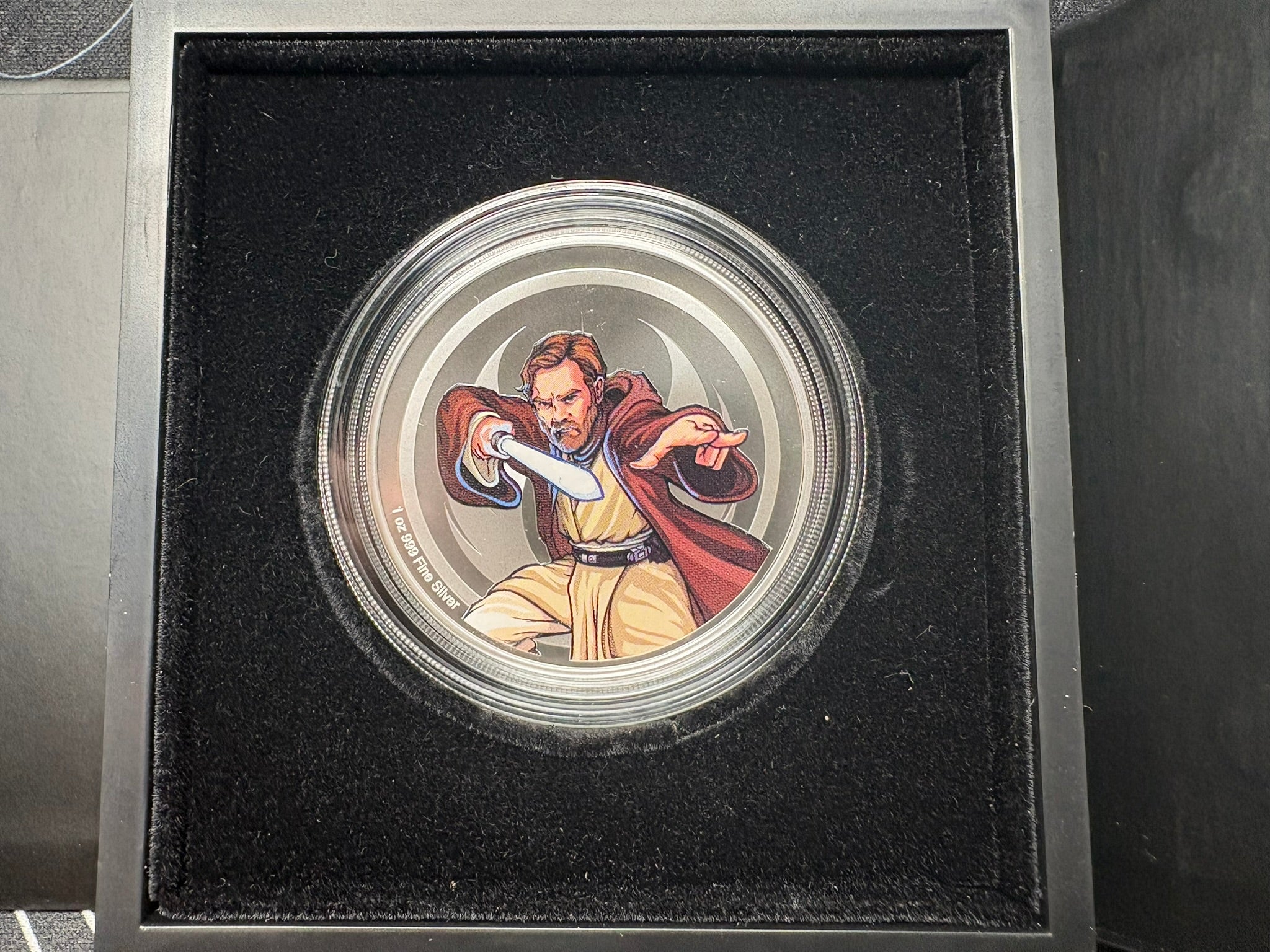 Star Wars™ Obi-Wan Kenobi™ VS Anakin Skywalker™ 1oz .999 Silver Medallion Coin