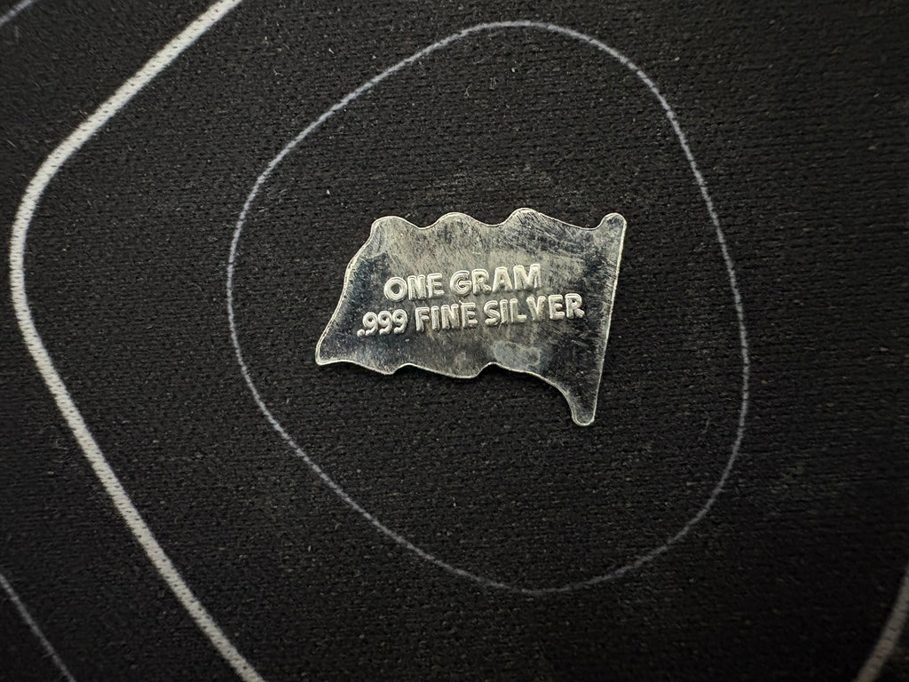 1g "American Flag" .999 Fine Silver Bar